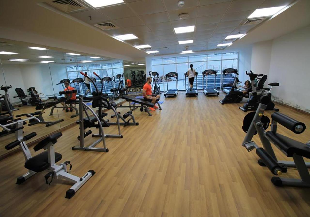 Walk To The Beach Or Enjoy The Amazing View From The Balcony Apartment Dubai Ngoại thất bức ảnh