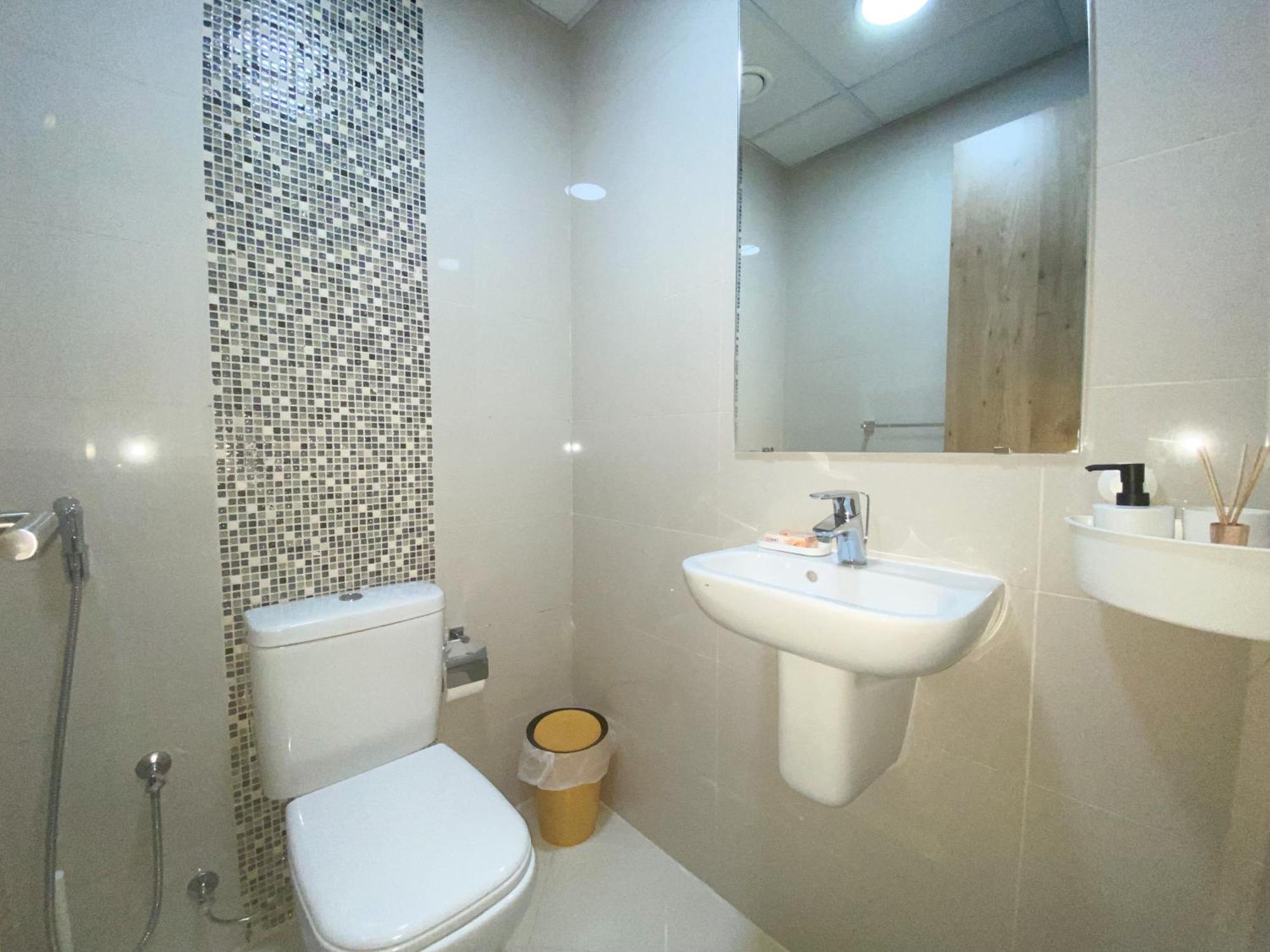 Walk To The Beach Or Enjoy The Amazing View From The Balcony Apartment Dubai Ngoại thất bức ảnh